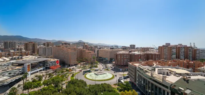 Продажа пентхауса в Málaga 0