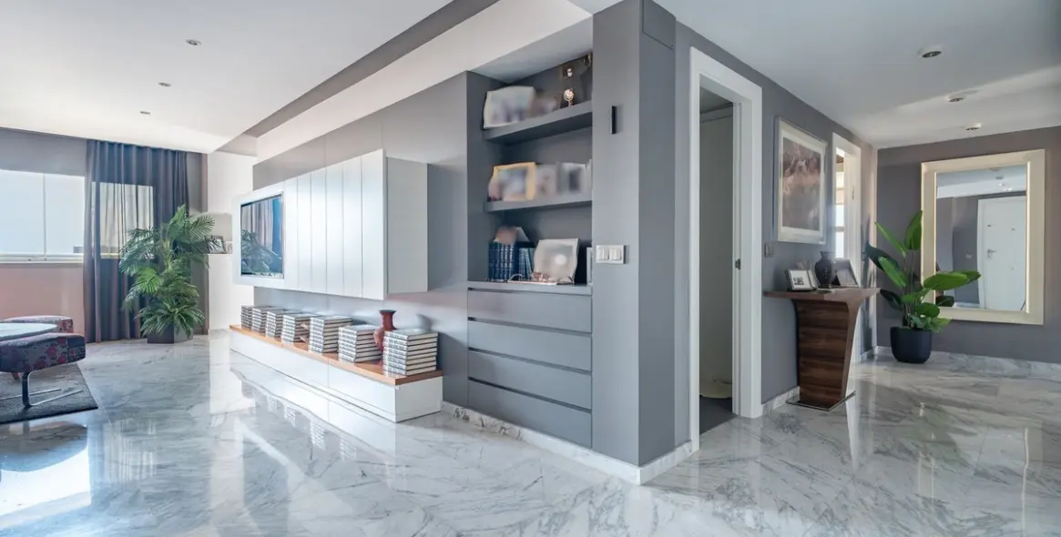 Sale of penthouse in Málaga 2