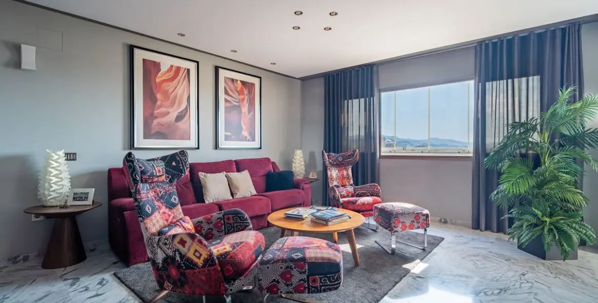 Sale of penthouse in Málaga 5