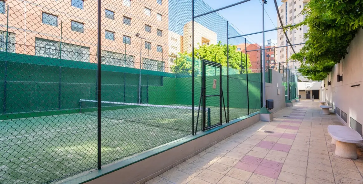 Sale of penthouse in Málaga 15