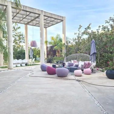 Sale of detached villa in Estepona