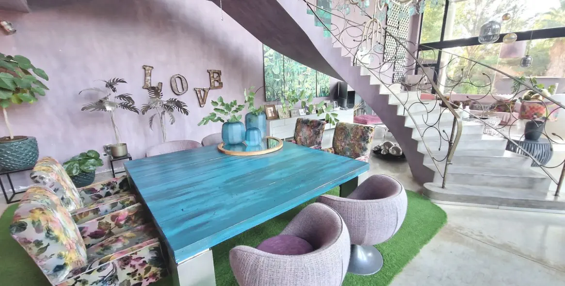 Sale of detached villa in Estepona 20