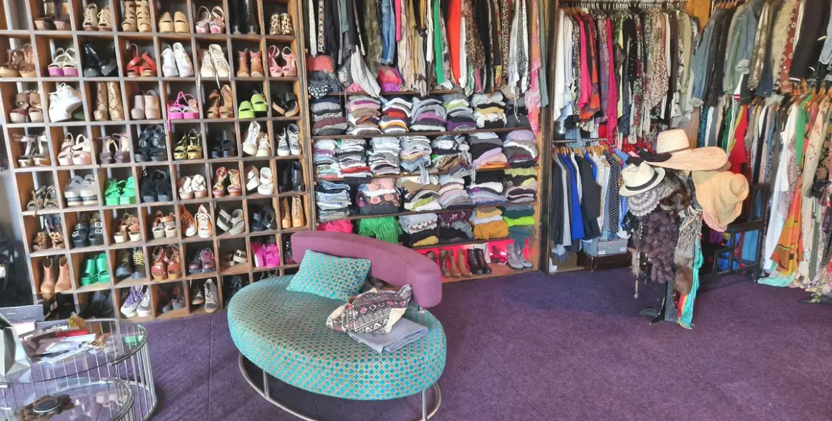 Venta de villa independiente en Estepona 43