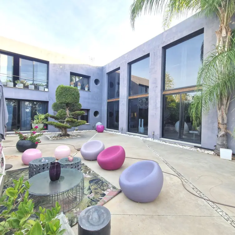 Venta de villa independiente en Estepona