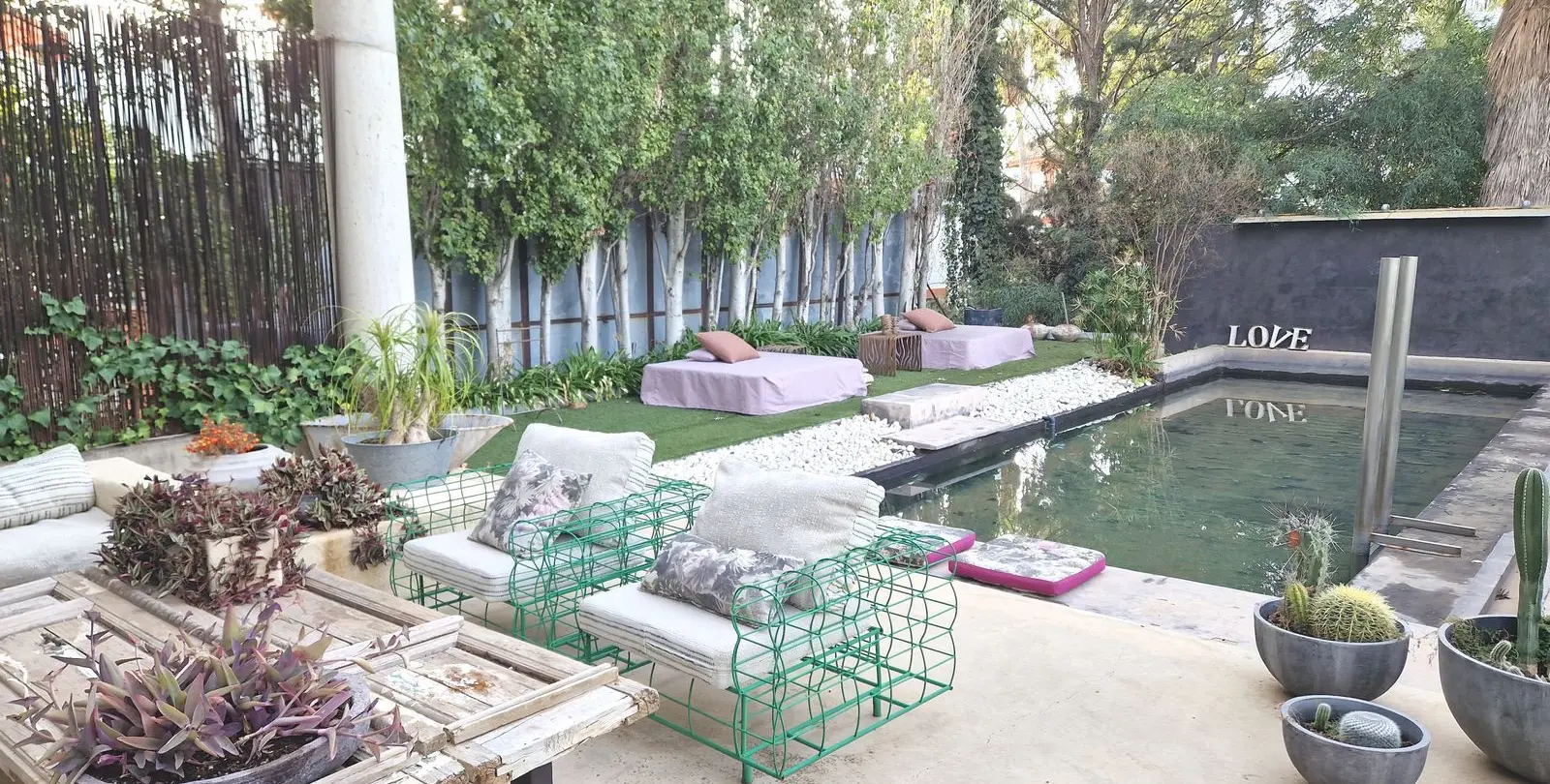 Sale of detached villa in Estepona 3