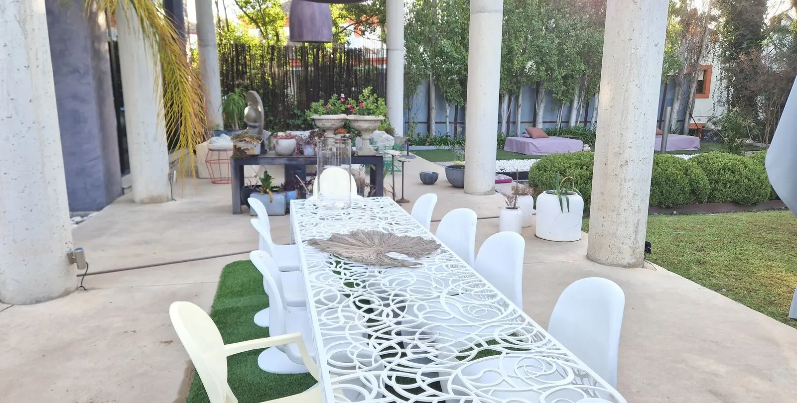 Sale of detached villa in Estepona 32