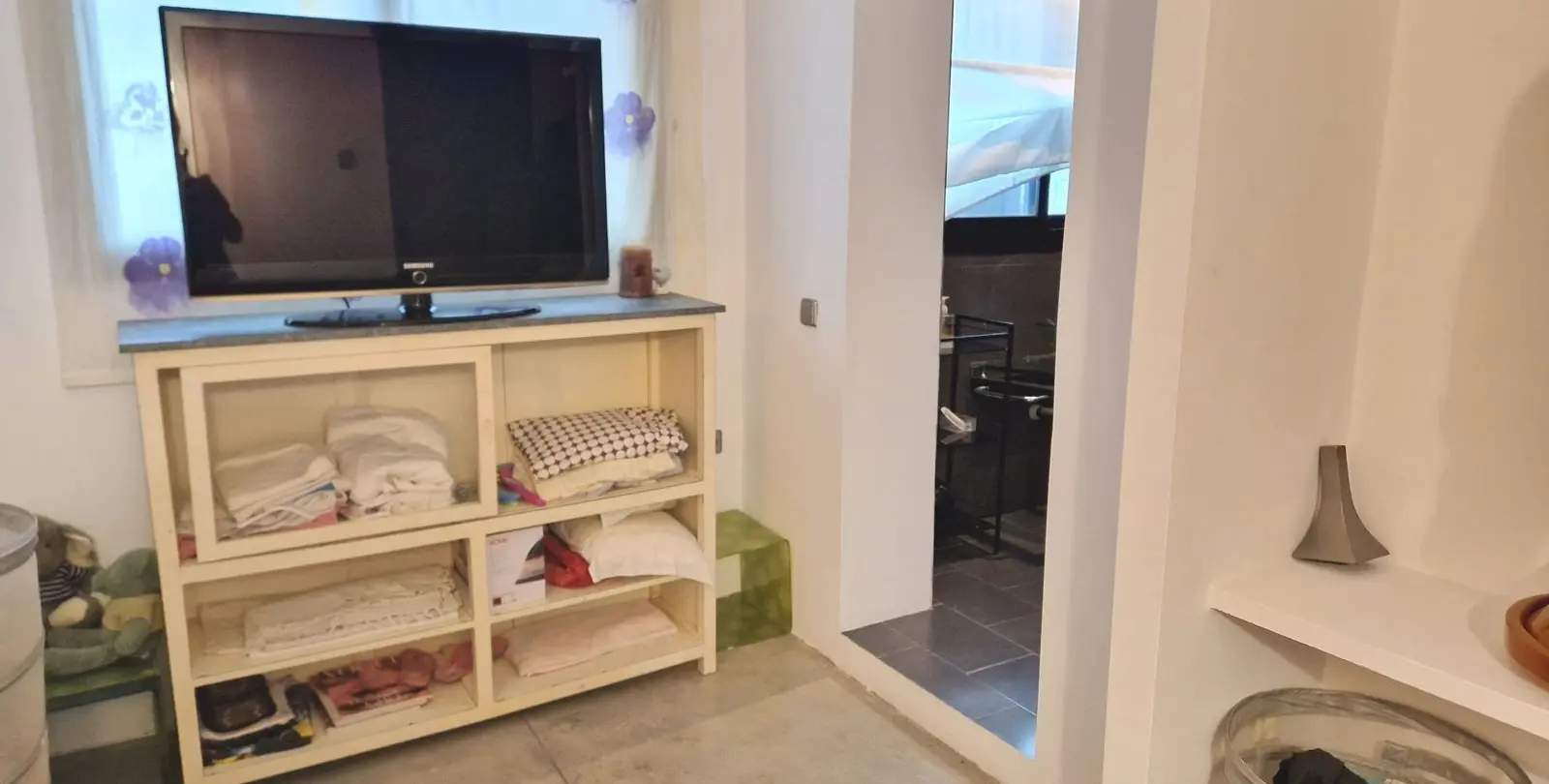 Sale of detached villa in Estepona 80