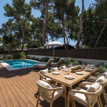 Venta de villa independiente en Nueva Andalucía