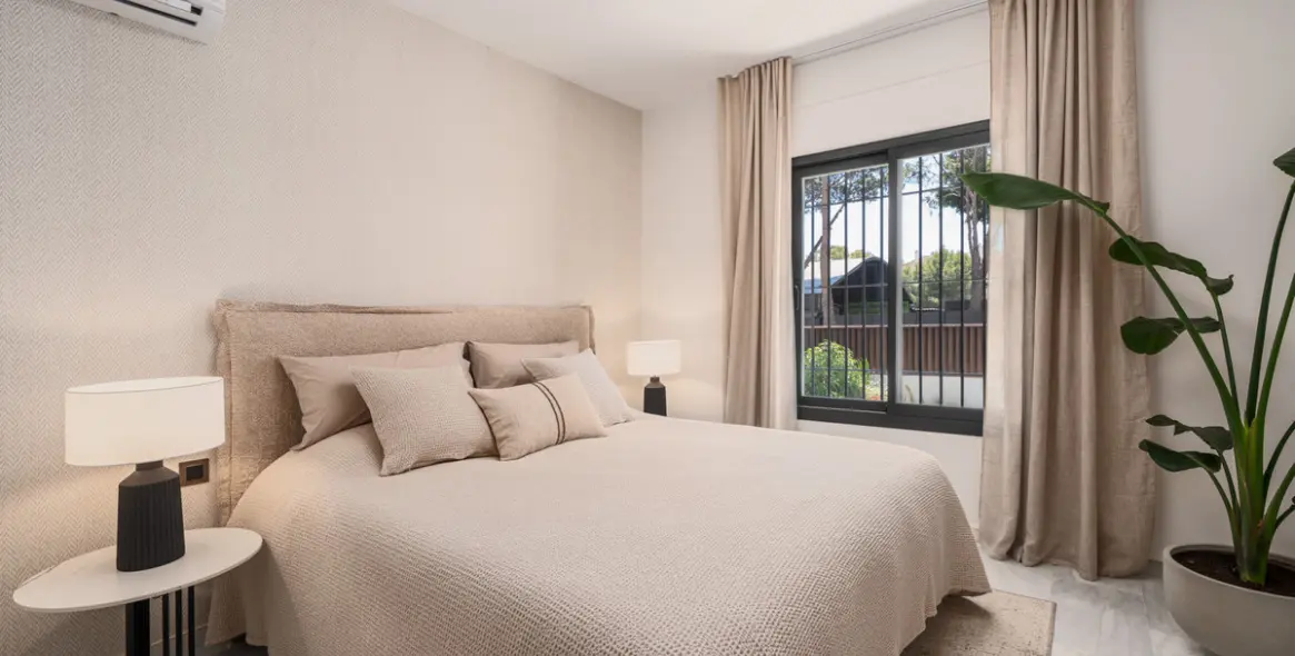 Sale of detached villa in Nueva Andalucía 18