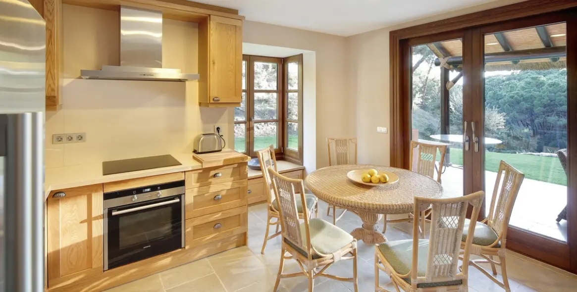 Sale of detached villa in Benahavís 13