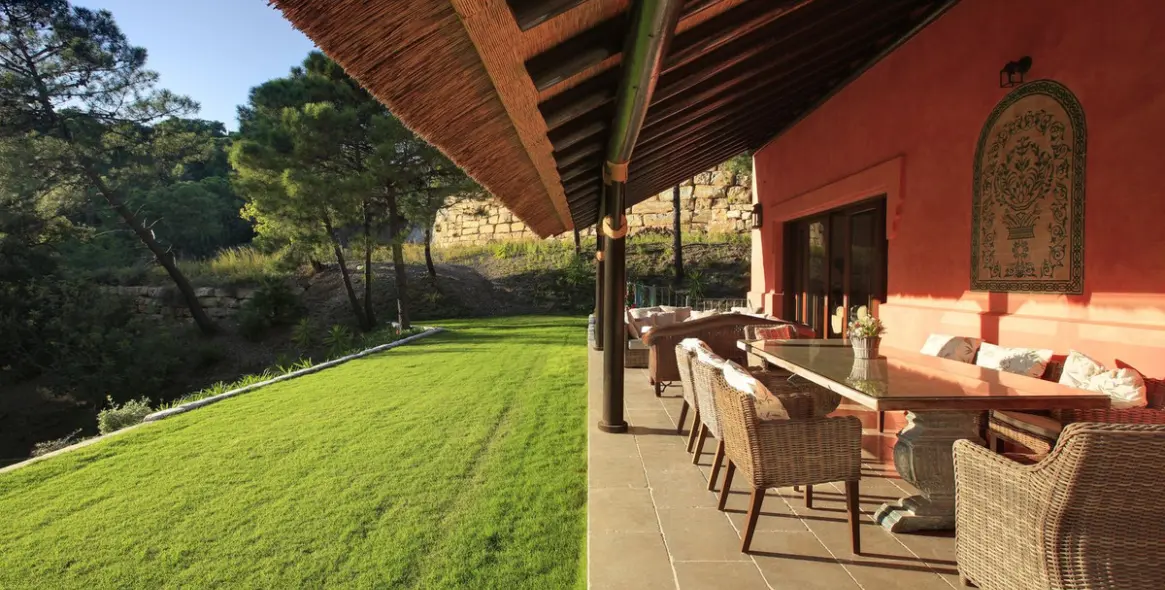 Sale of detached villa in Benahavís 3