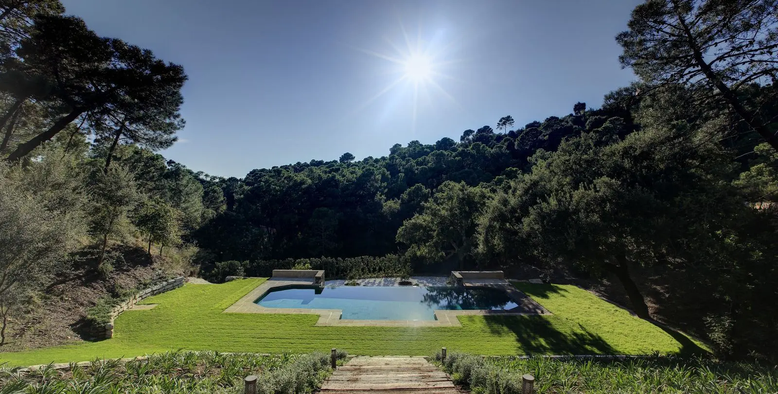 Venta de villa independiente en Benahavís 1