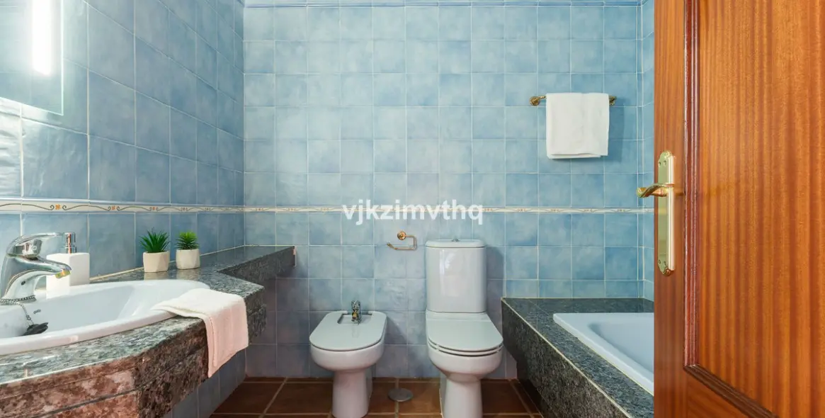 Venta de villa independiente en Benahavís 24