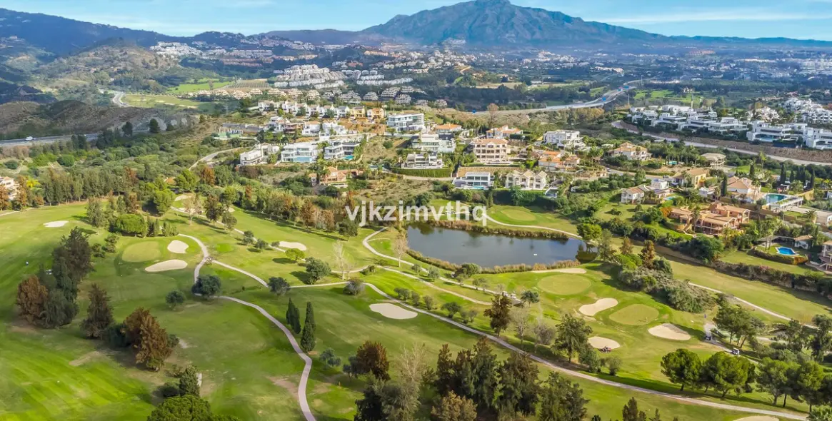 Venta de villa independiente en Benahavís 30