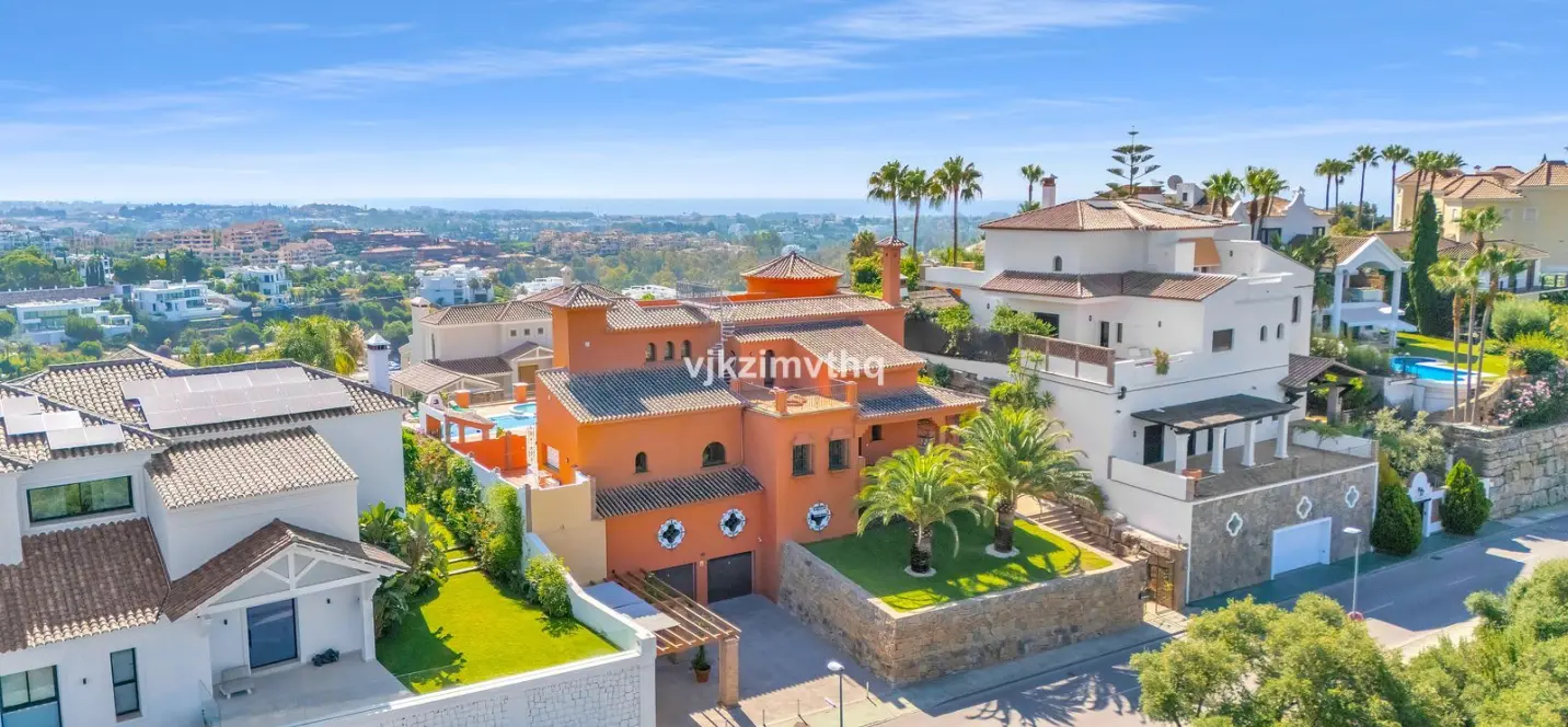 Venta de villa independiente en Benahavís 2