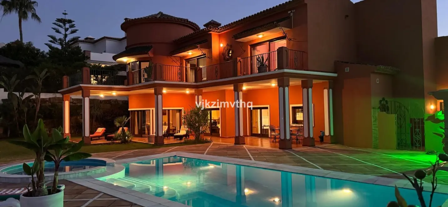 Venta de villa independiente en Benahavís 4