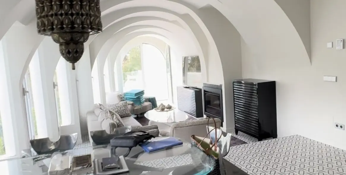 Sale of townhouse in Marbella (district Marbella) 2