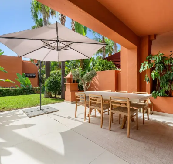 Semi-detached house R5126059