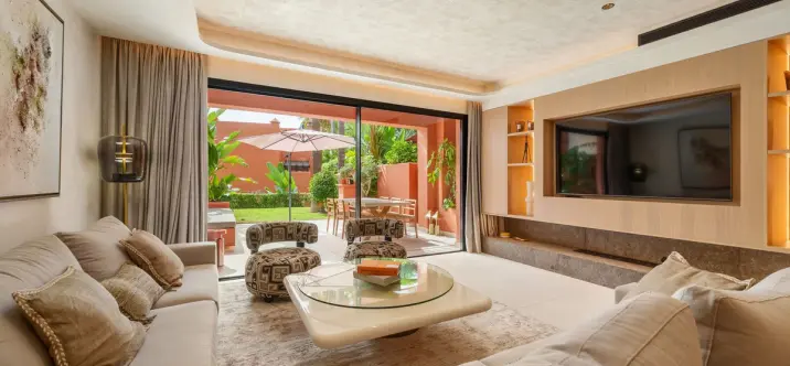 Semi-detached house R5126059 2