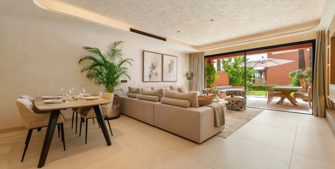 Sale of semi-detached house in Marbella (district The Golden Mile) 4