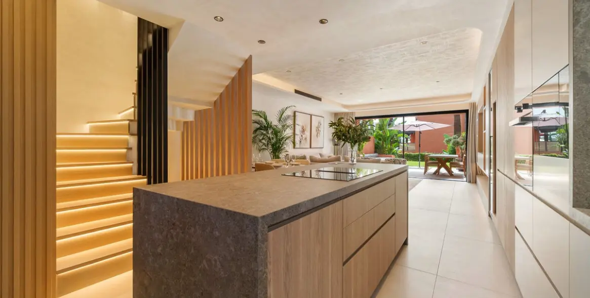 Sale of semi-detached house in Marbella (district The Golden Mile) 7