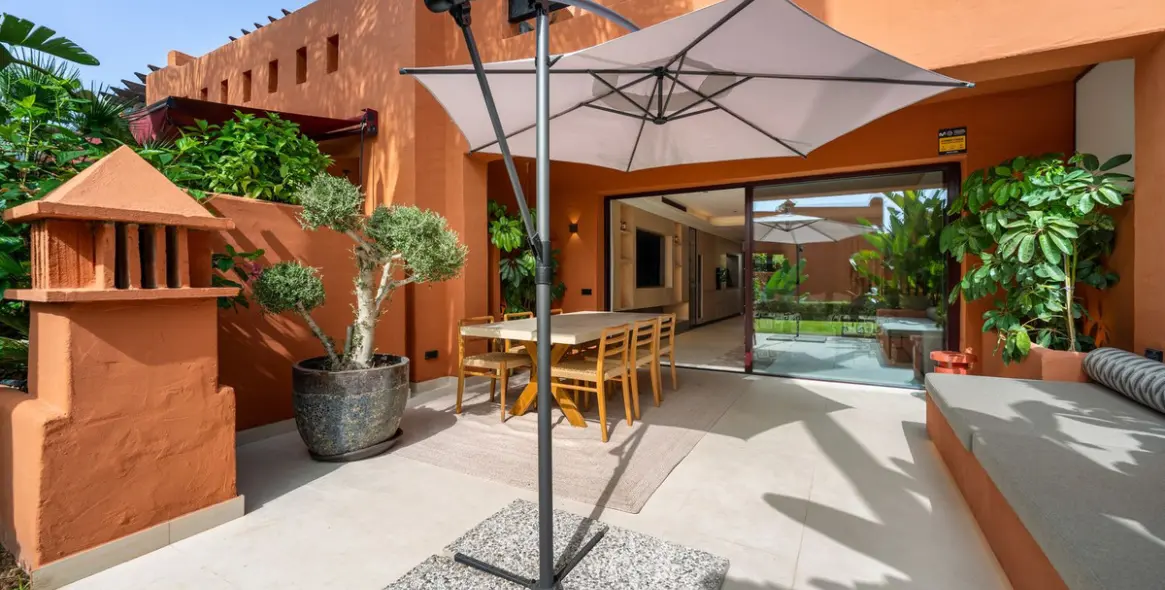 Sale of semi-detached house in Marbella (district The Golden Mile) 9