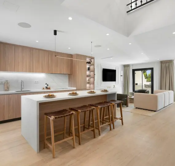 Таунхаус R5170666