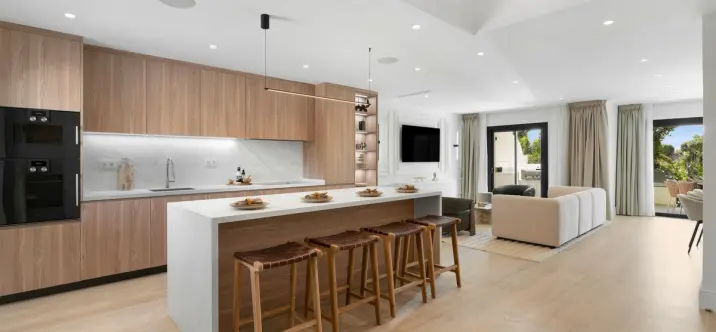 Таунхаус R5170666 3