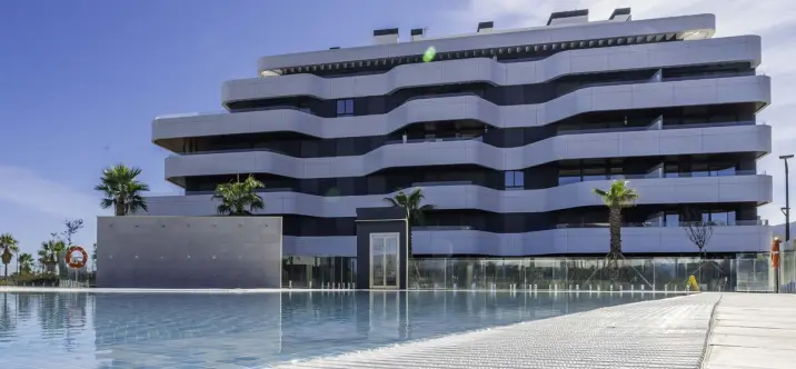 Venta de ático en Los Alamos 0