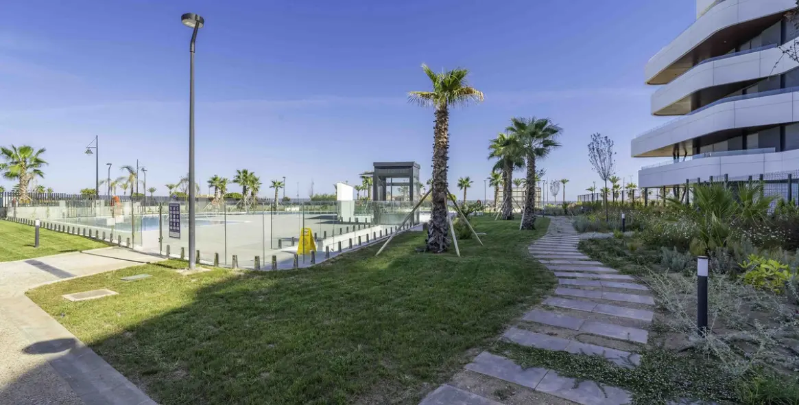 Sale of penthouse in Los Alamos 46