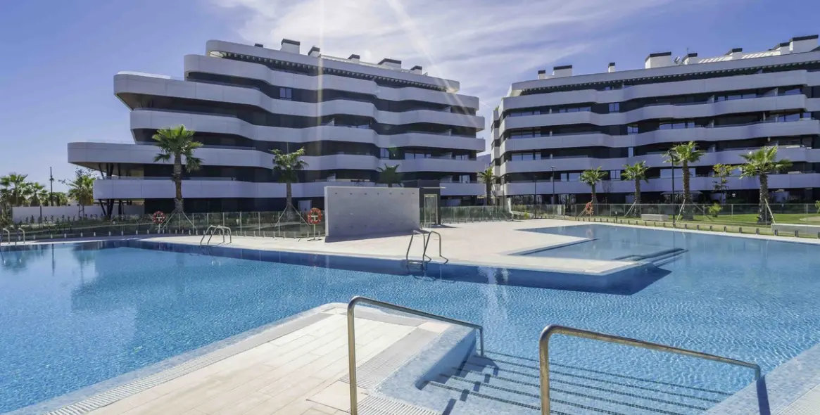 Sale of penthouse in Los Alamos 50