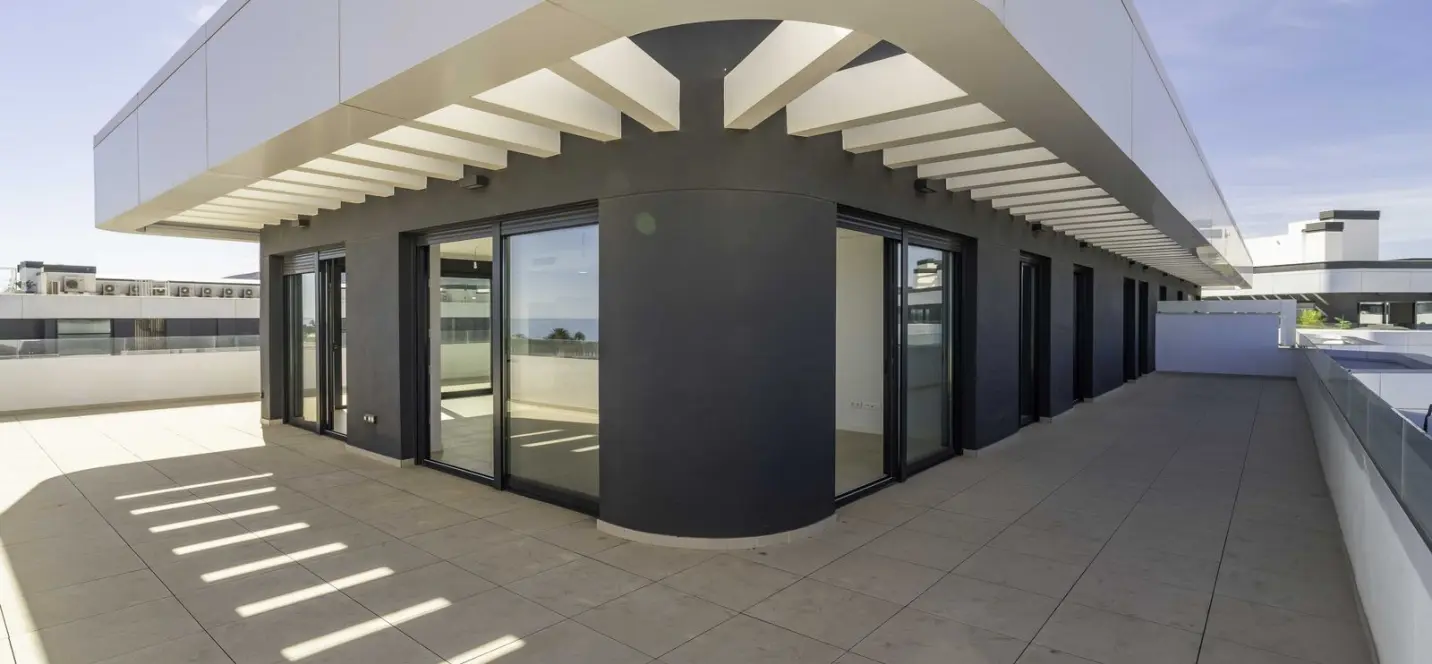 Sale of penthouse in Los Alamos 3