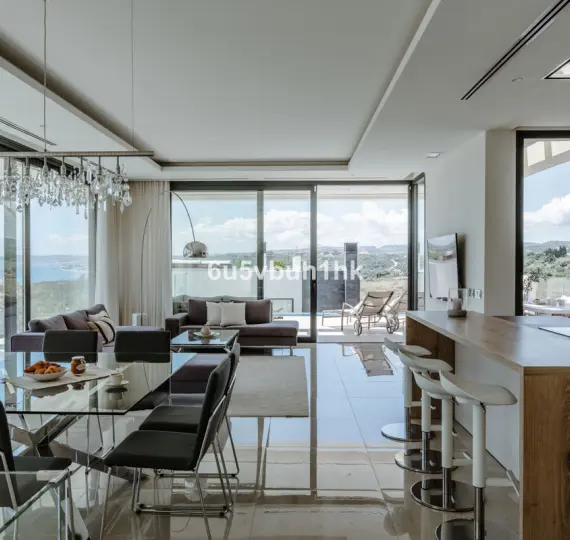 Sale of detached villa in Seghers