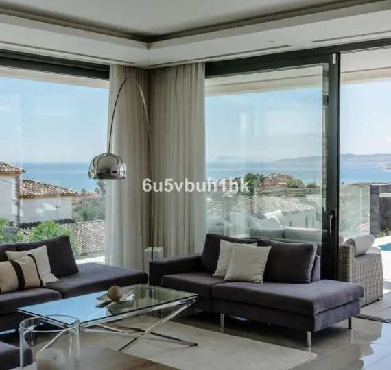 Sale of detached villa in Seghers