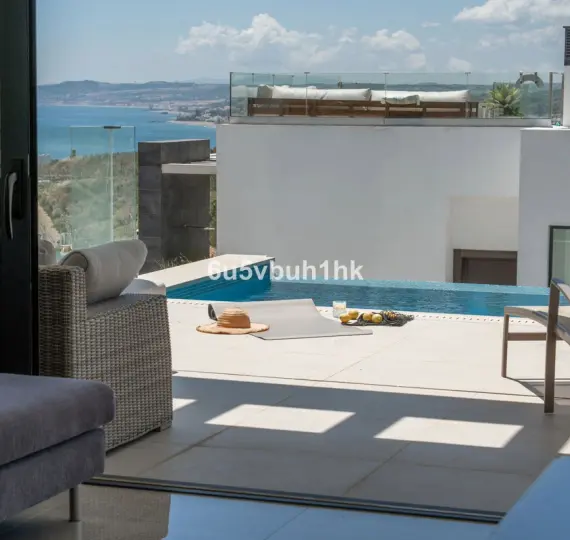 Sale of detached villa in Seghers