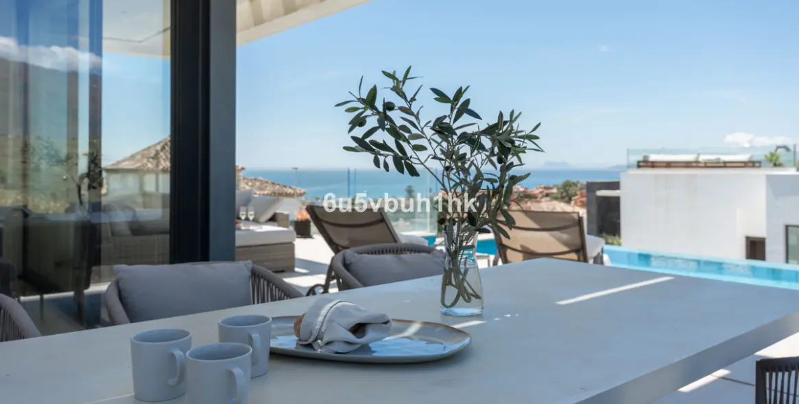 Sale of detached villa in Seghers 22