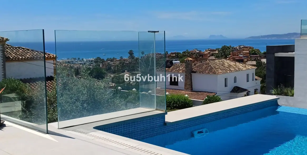 Sale of detached villa in Seghers 29