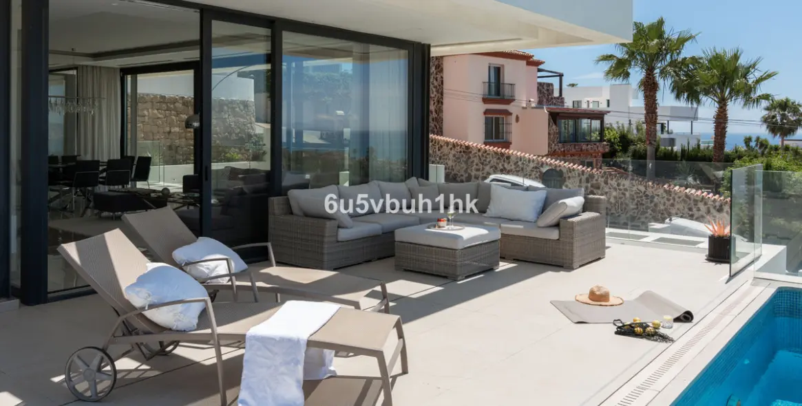 Sale of detached villa in Seghers 31