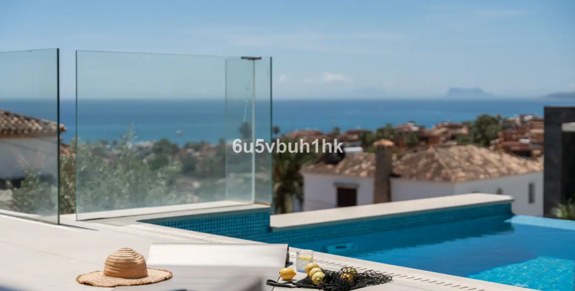 Sale of detached villa in Seghers 33