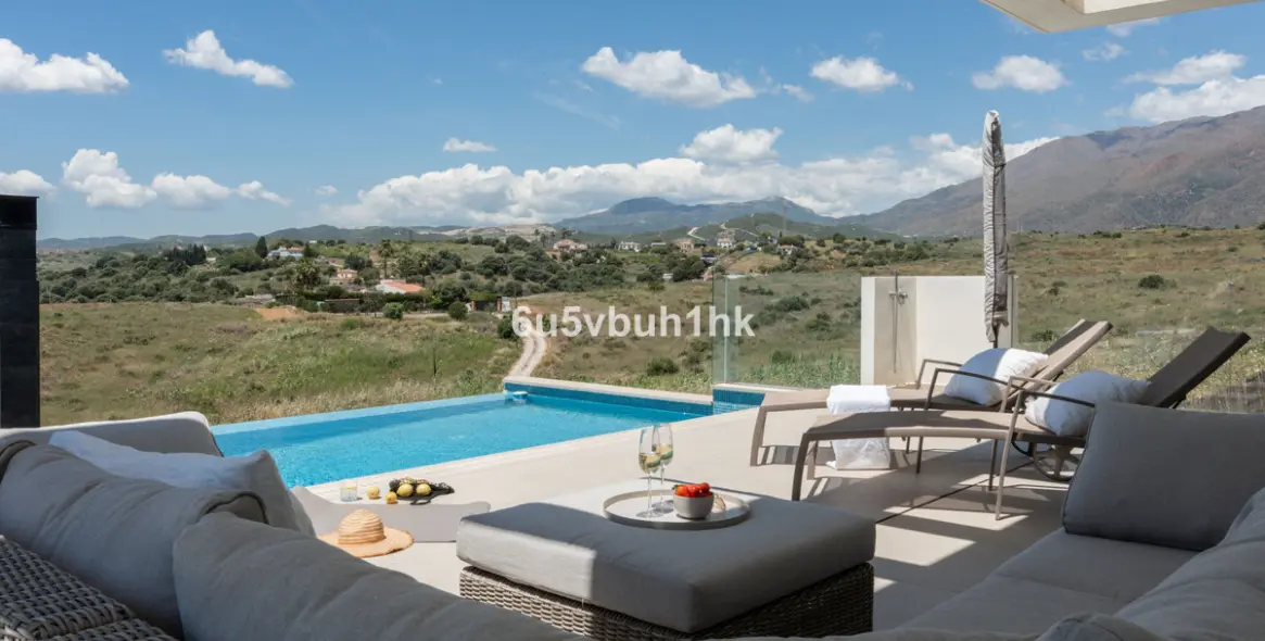 Sale of detached villa in Seghers 35