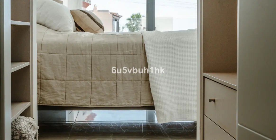 Sale of detached villa in Seghers 40