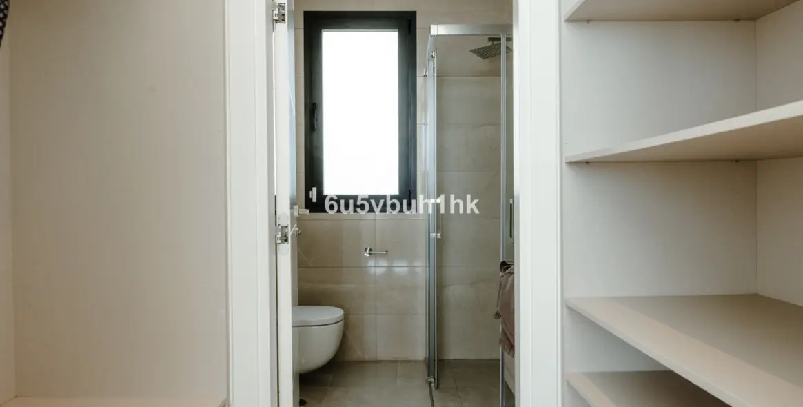 Sale of detached villa in Seghers 42