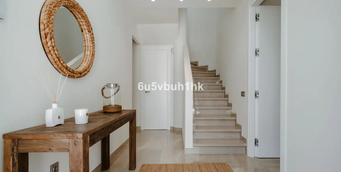 Sale of detached villa in Seghers 45