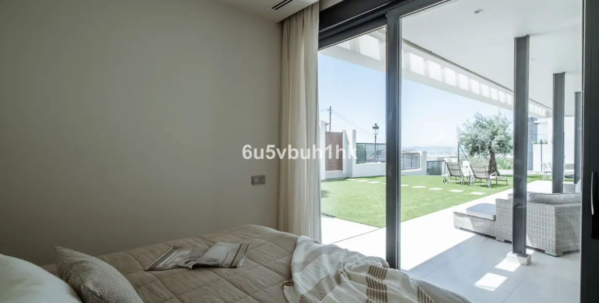 Sale of detached villa in Seghers 46