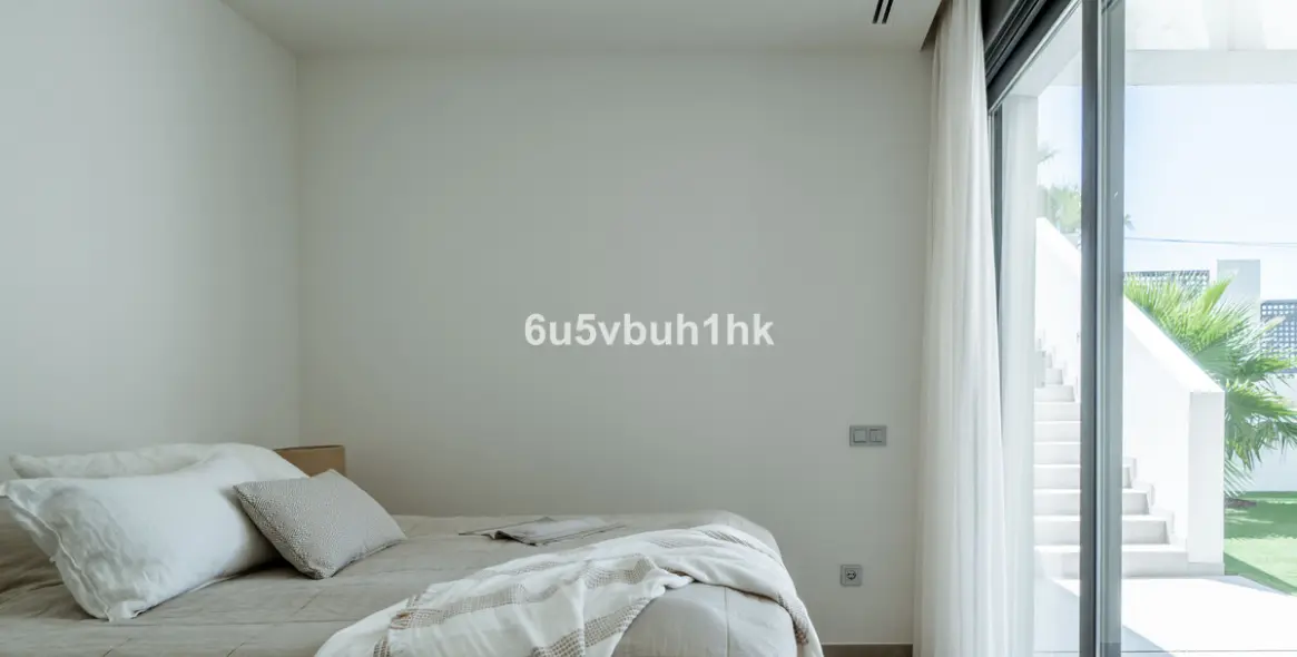 Sale of detached villa in Seghers 47