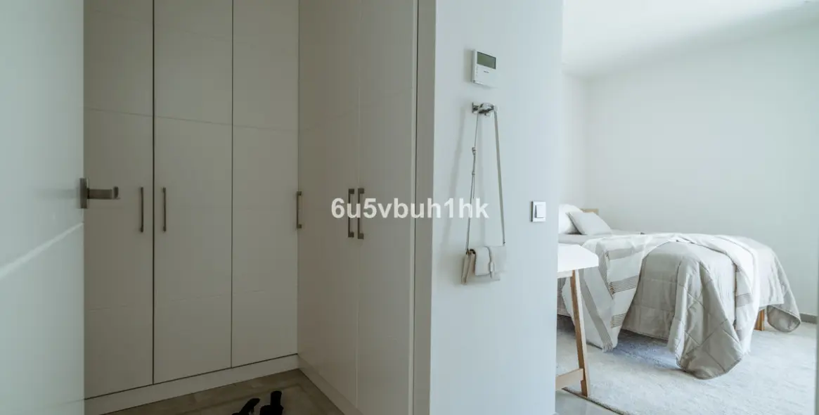 Sale of detached villa in Seghers 49