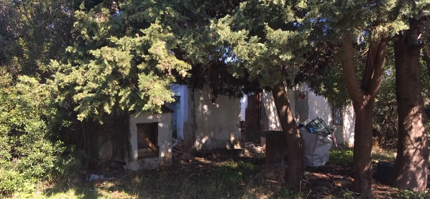Sale of residential plot in Manilva 1