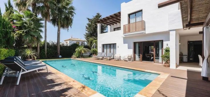 Продажа  отдельно стоящей виллы в San Pedro de Alcántara 2