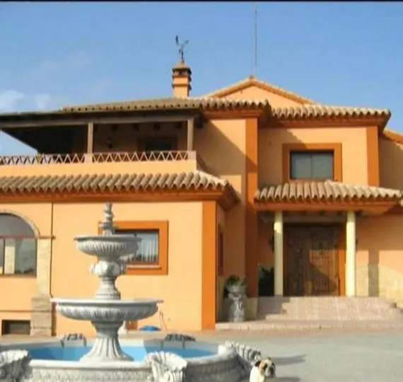 Продажа финки в Estepona