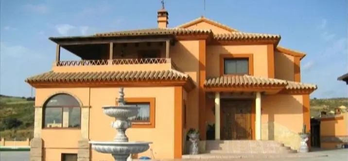 Продажа финки в Estepona 0